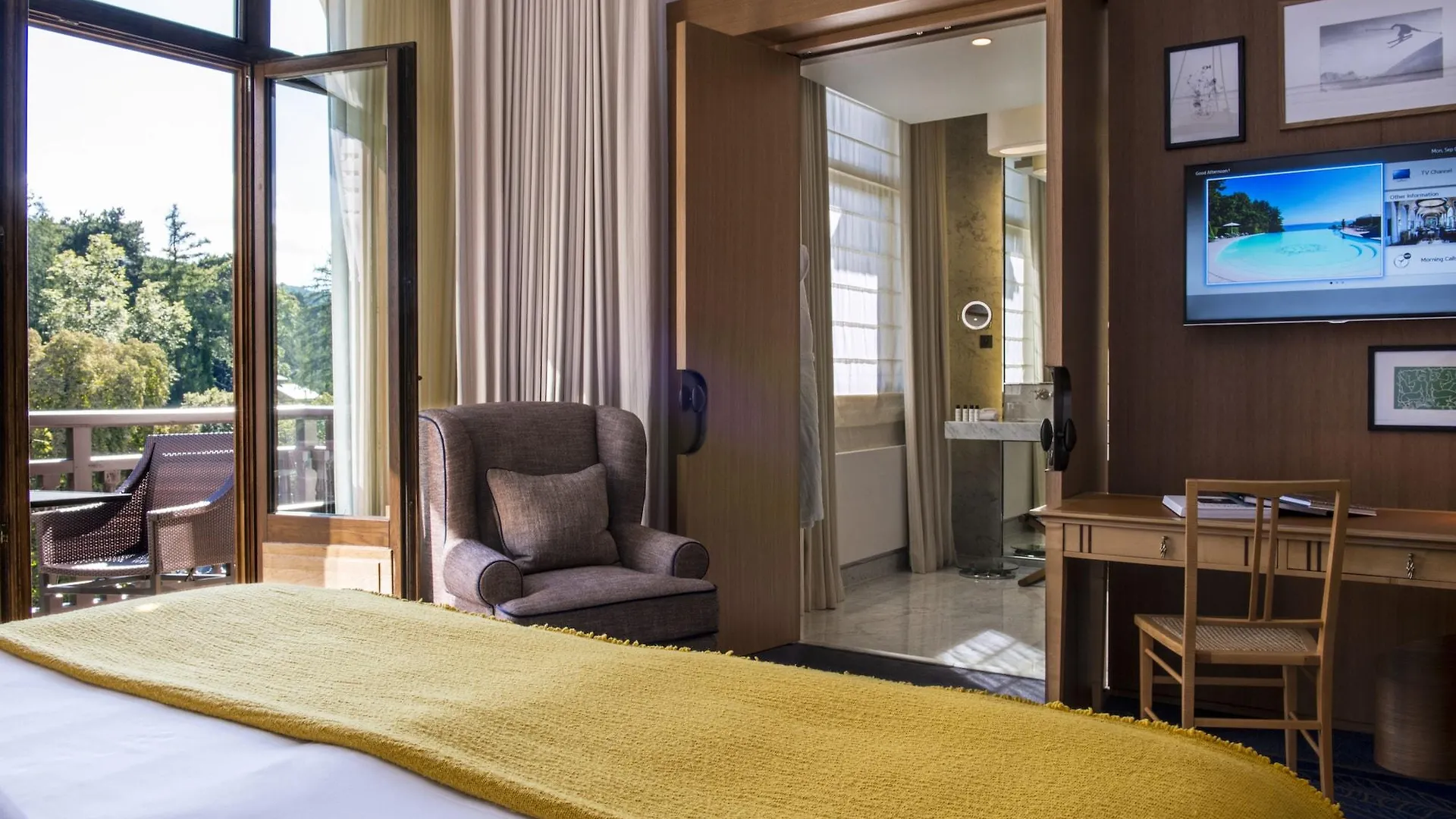 Hotel Royal Evian-les-Bains 5*,